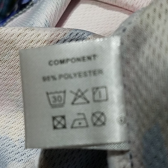 KYKU FLORAL SKULL SHIRT SIZE SMALL RED PINK ROSES Day Of The Dead - Picture 7 of 8